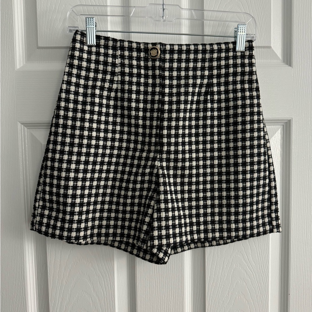 Zara Size Small Houndstooth Tweed Shorts Size Small Never Worn